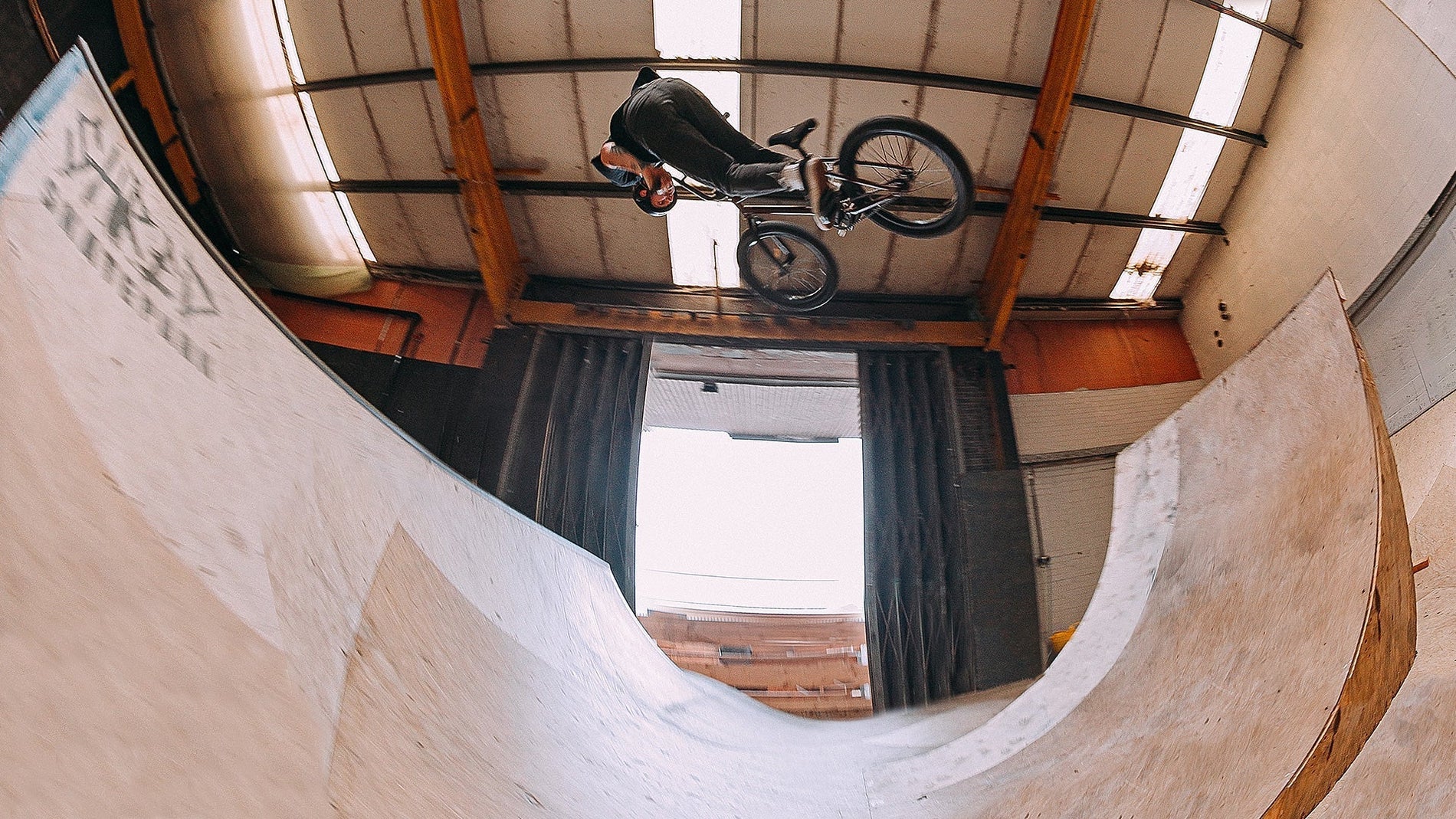 SHRED TAPES UNIT CREW VIDEO