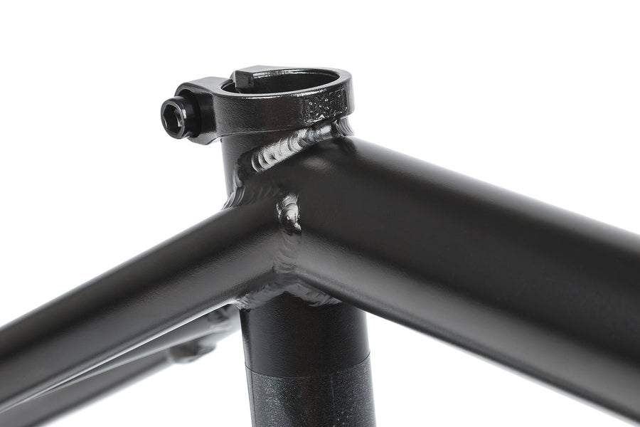 Safari V4 Frame