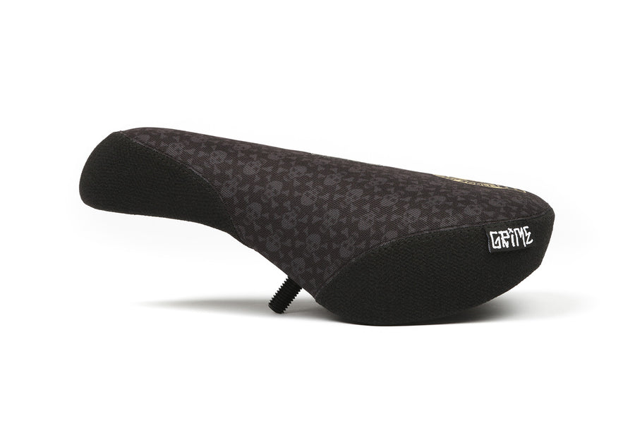 GRIME SEAT